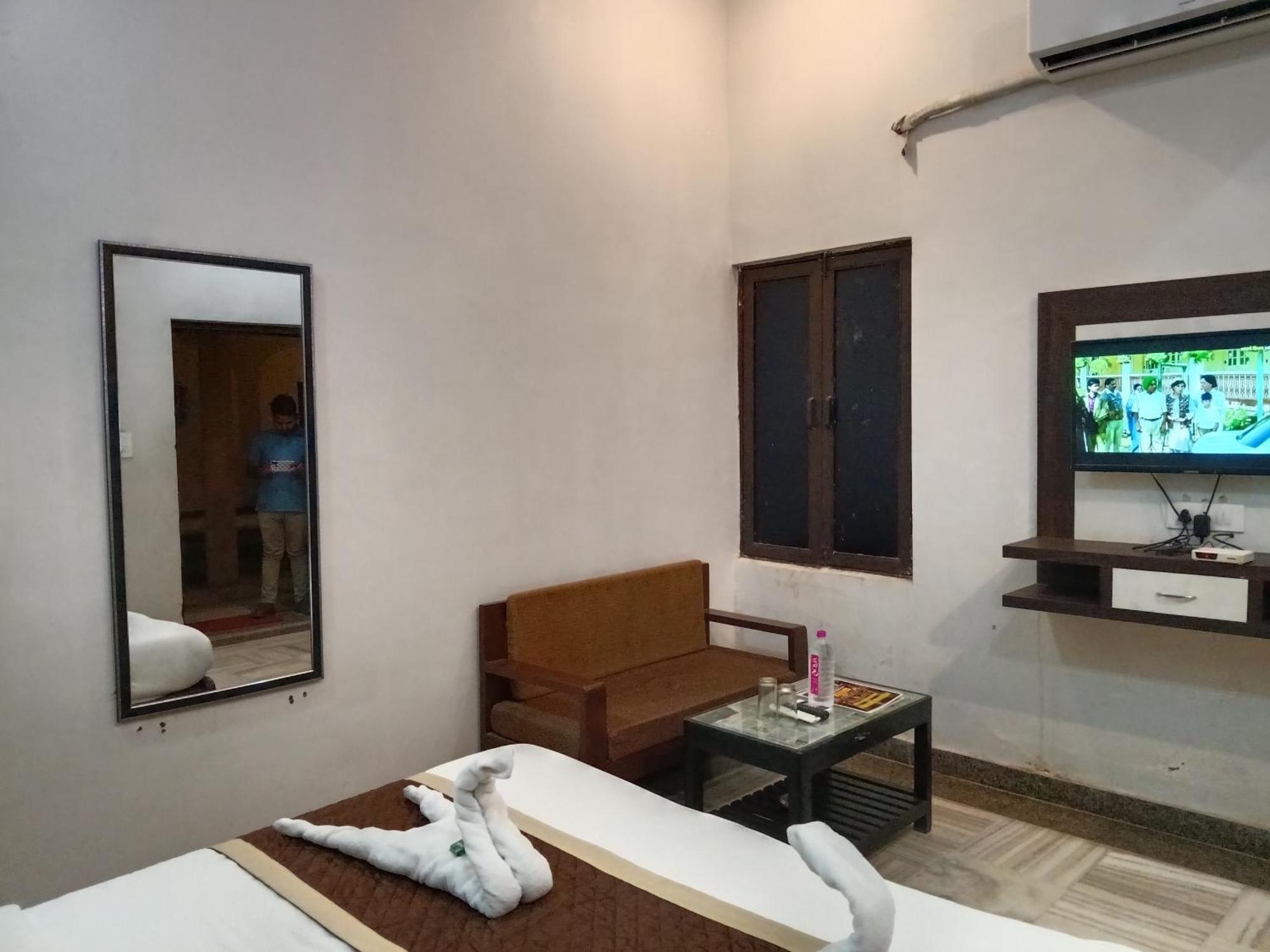Hotel Mewad Haveli פושקאר מראה חיצוני תמונה