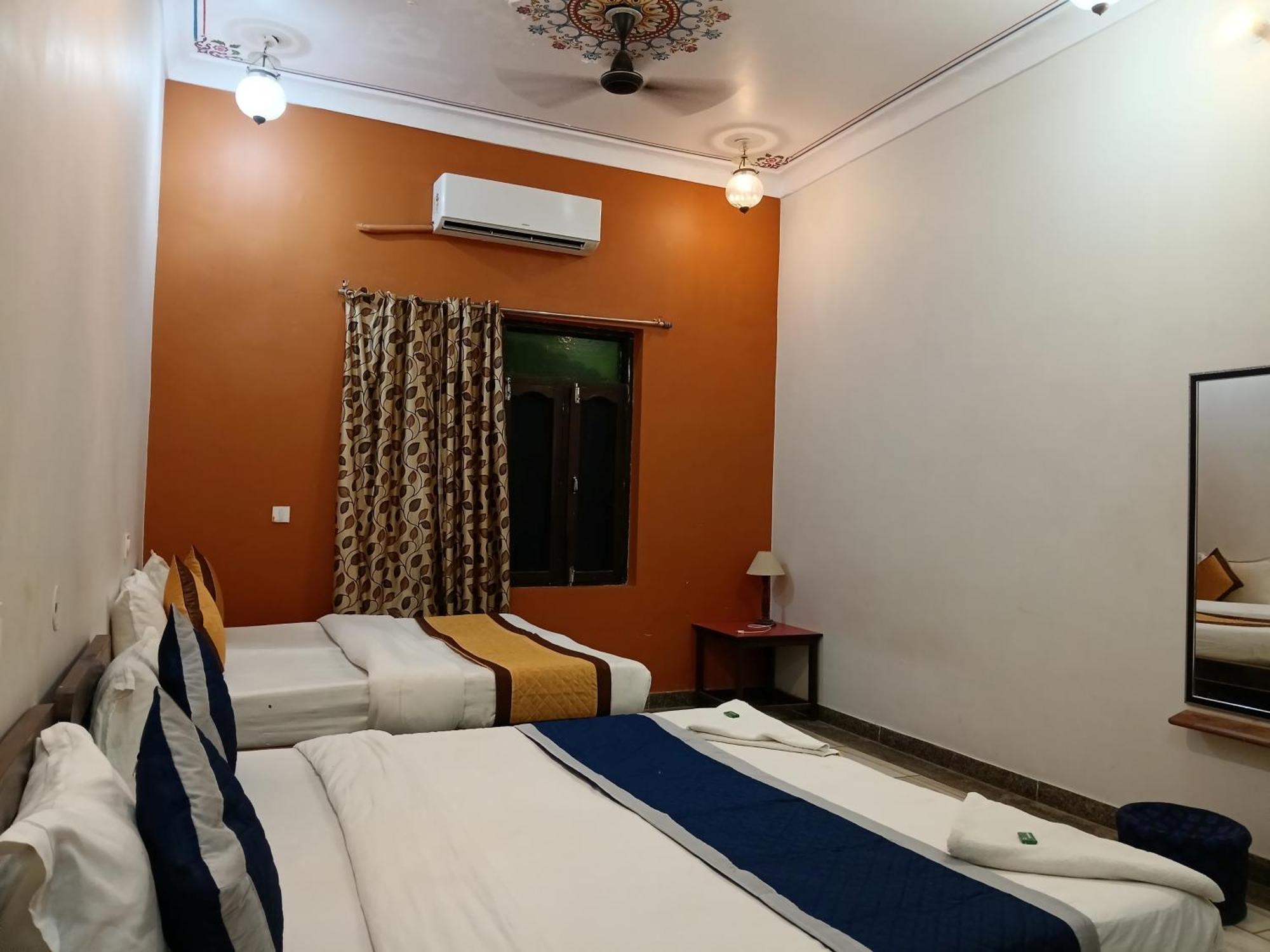 Hotel Mewad Haveli פושקאר מראה חיצוני תמונה